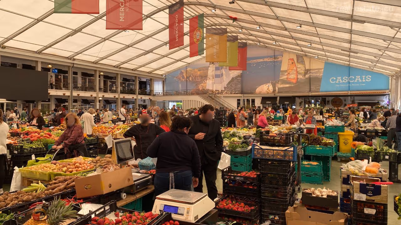 Fresh produce at Cascais market